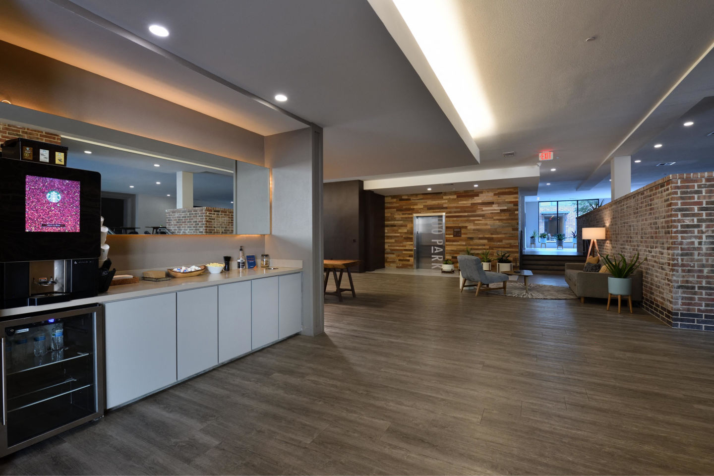 100 Park Image 53