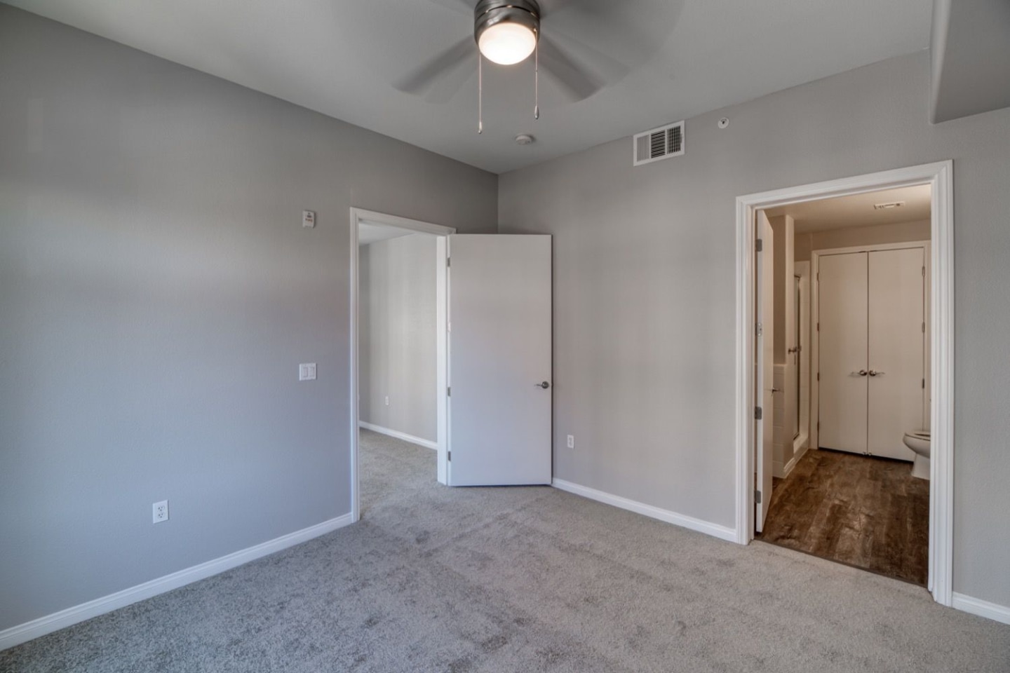 Residences at the Gramercy Image 41