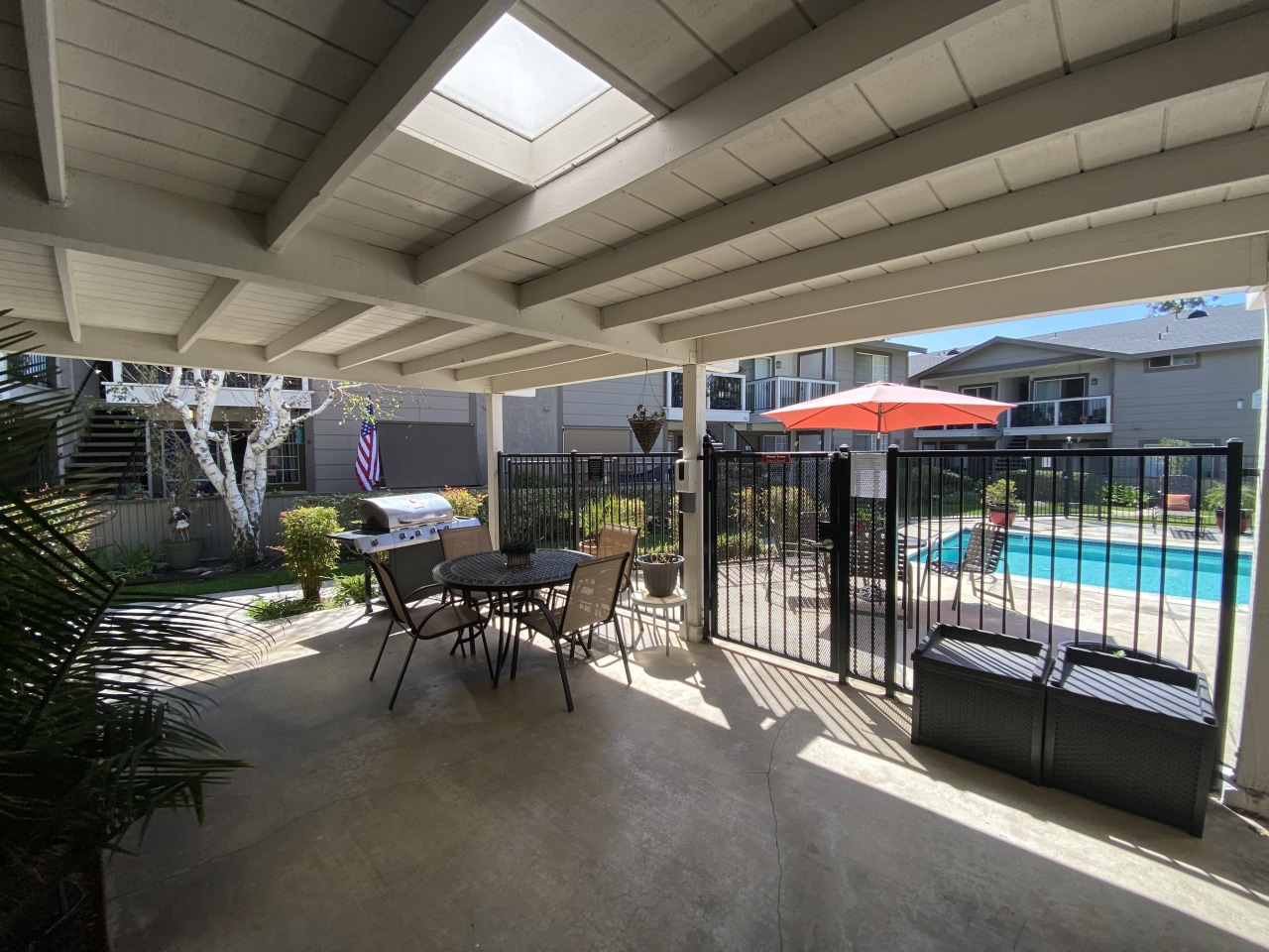 55+ Active Adult Apartment Homes - Sunnyside Senior Apartments Image 6