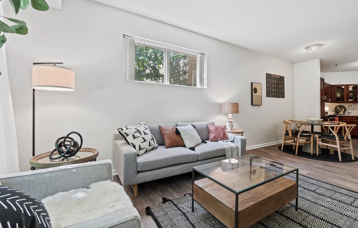 808 Berry Place Image 6