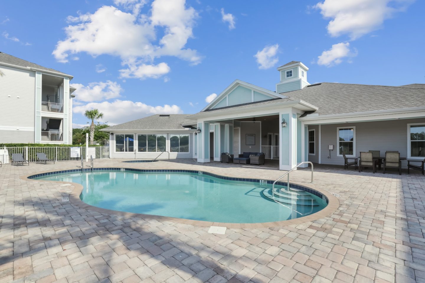 Century Lakehouse Image 8