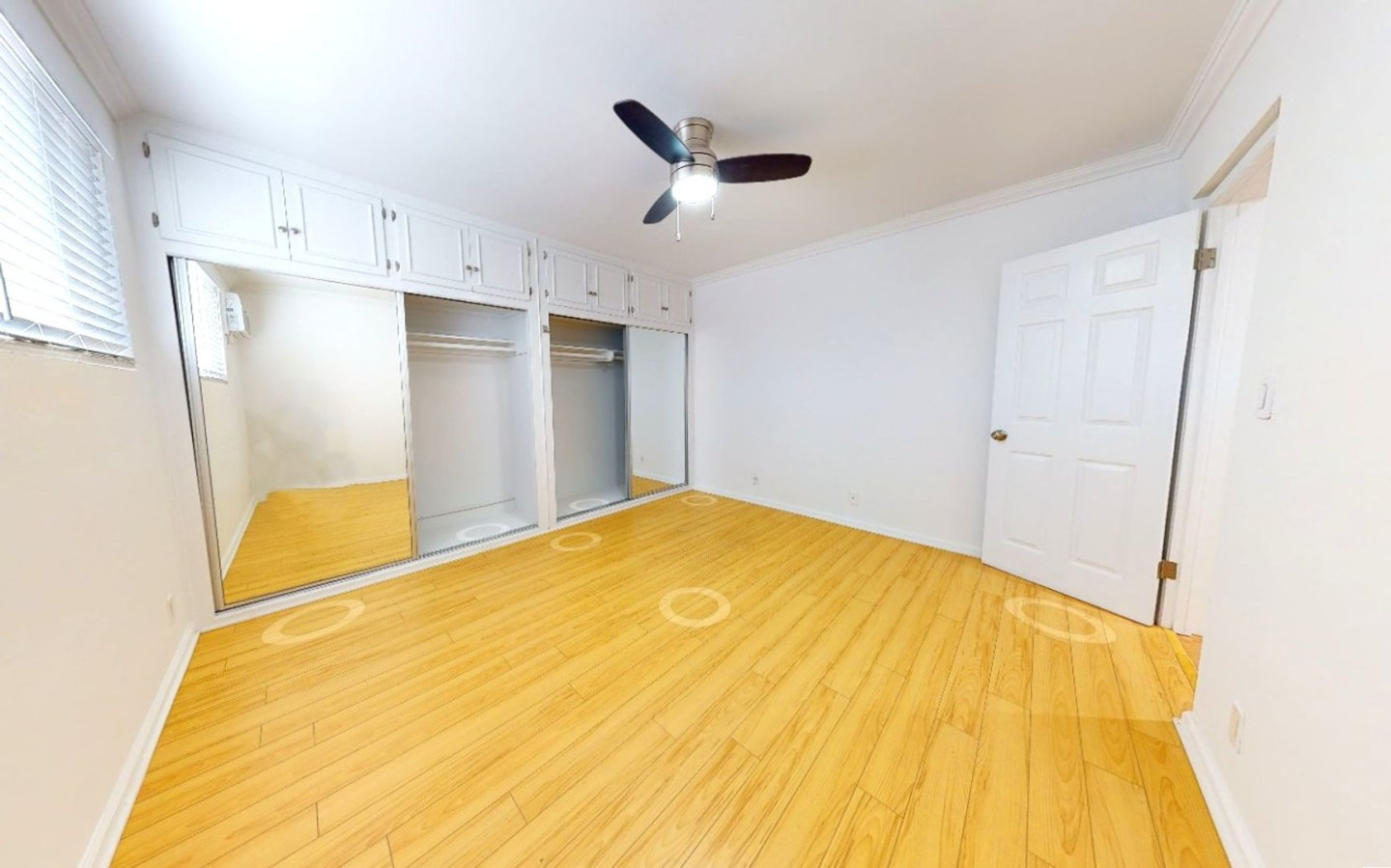 918 7th St. Image 12