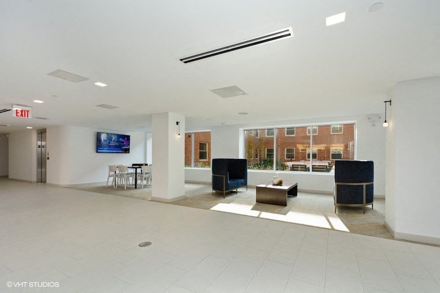 Carver Slowe Apartments Image 75