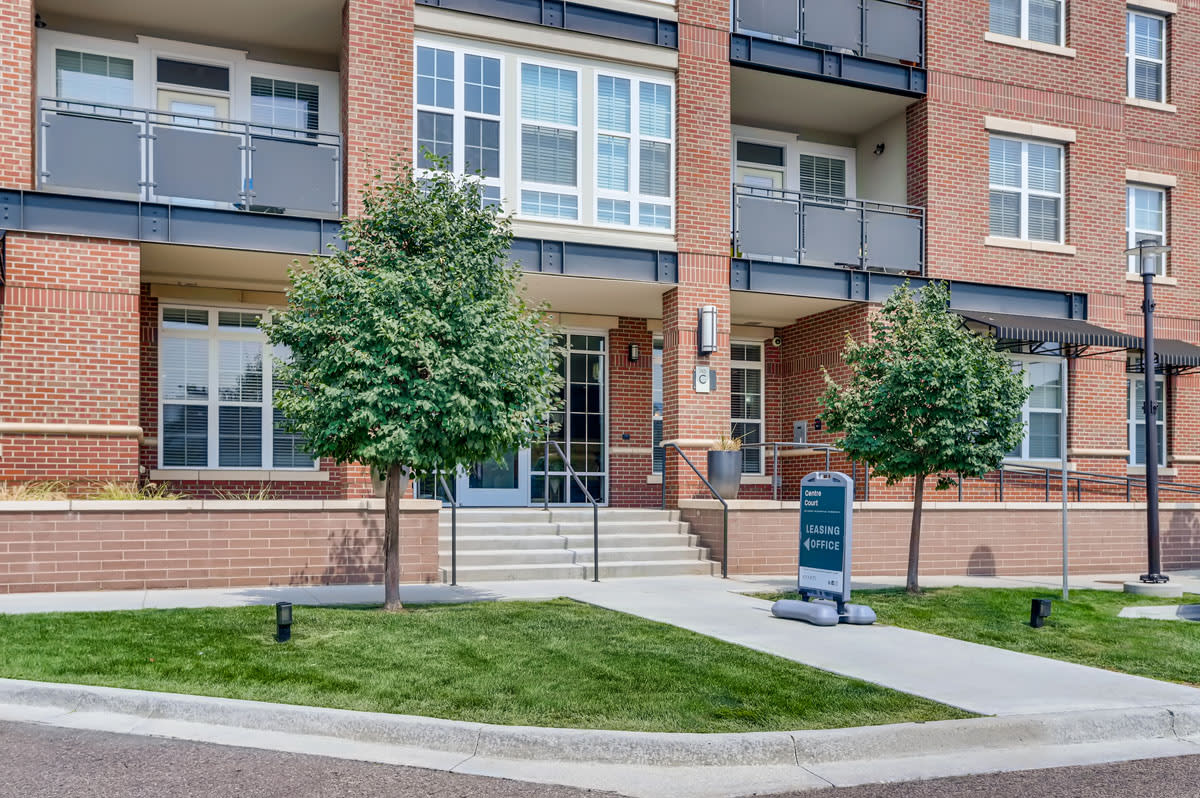 Centre Court Apartments Image 22
