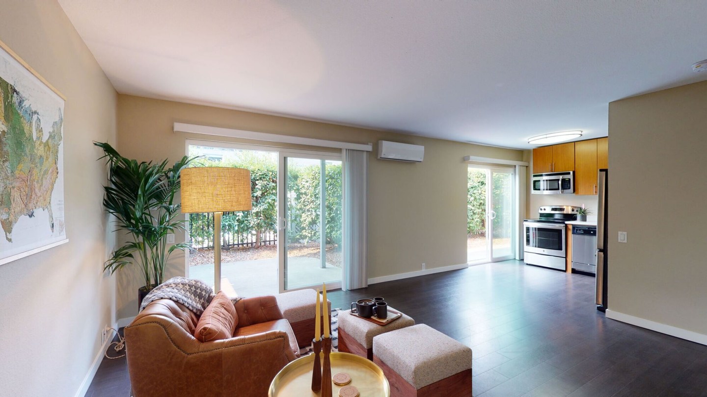 Shadowbrook Apartments Image 3