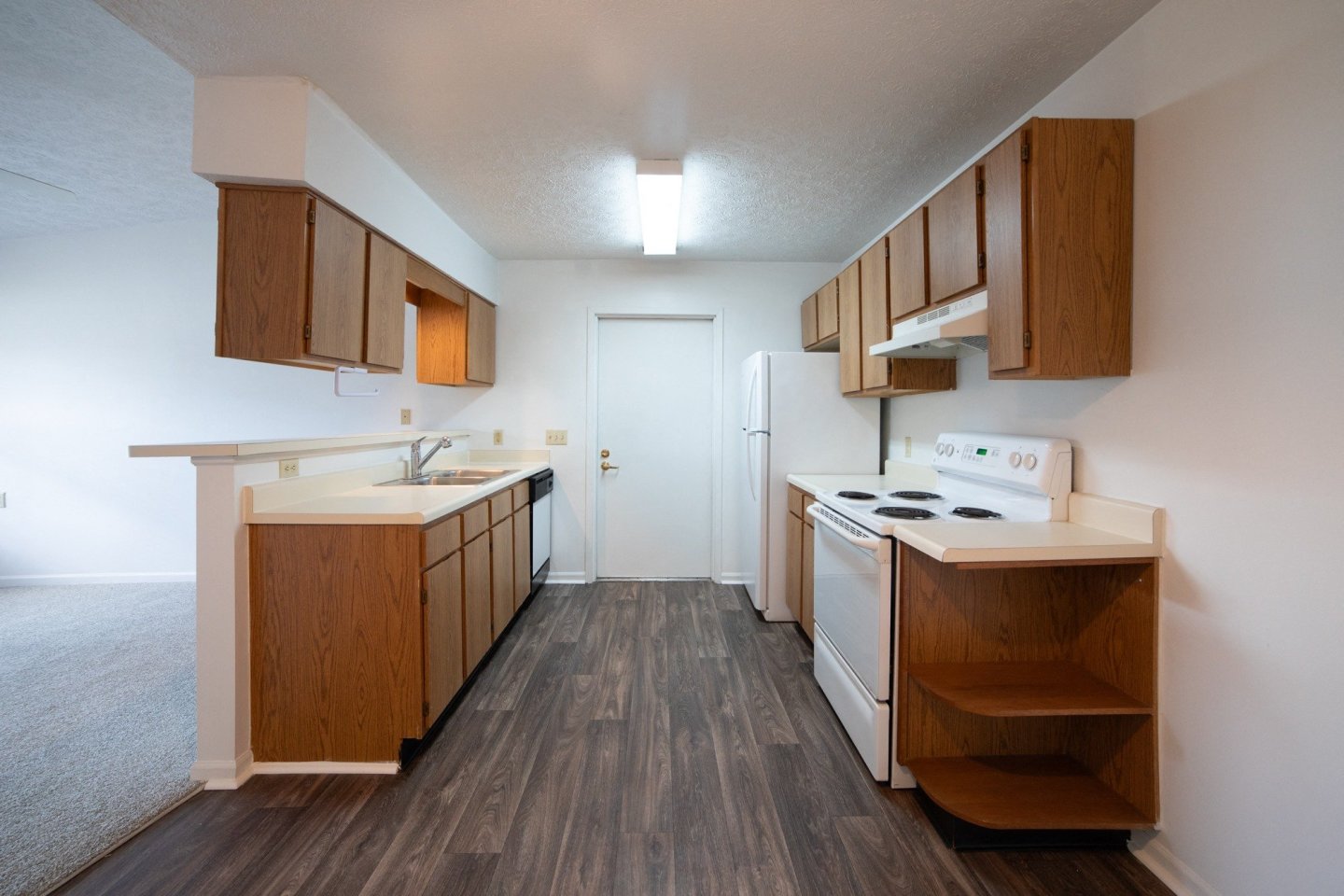 Shady Oak Village - Senior Living Apartments Image 30