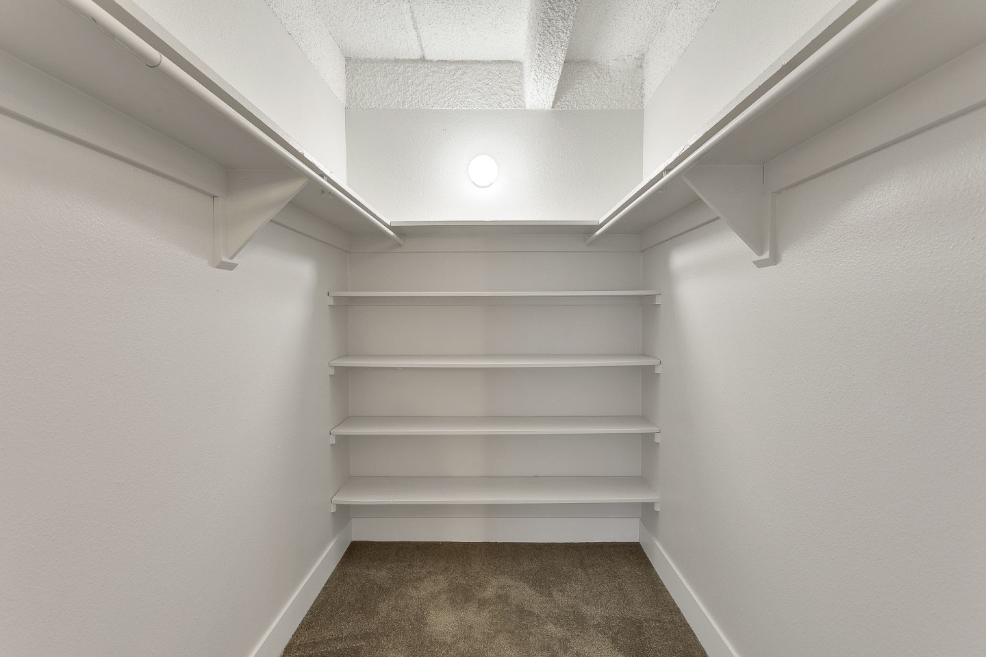 1280 Lafayette Image 31