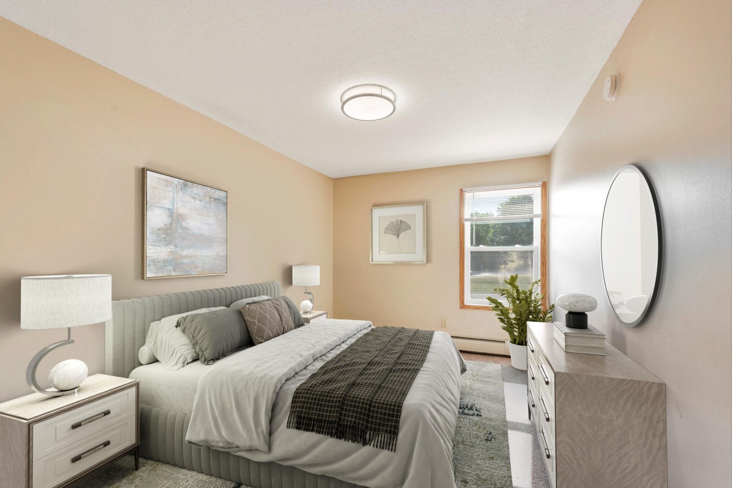 Shamrock Court Apartments Image 14