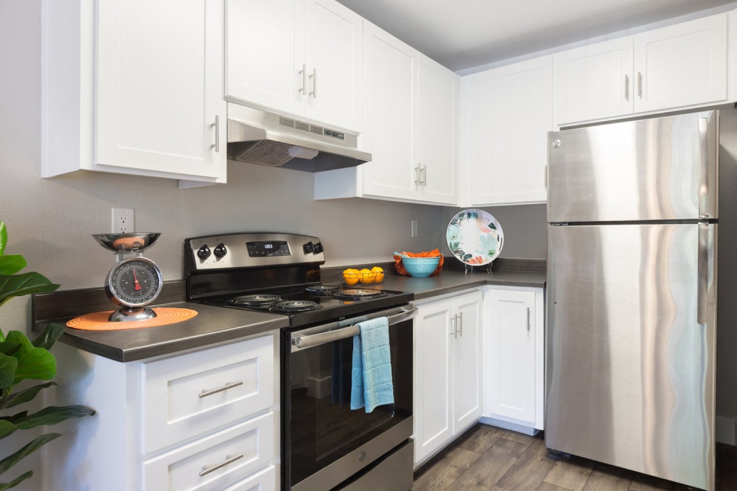 Brookside Apartment Homes Image 6