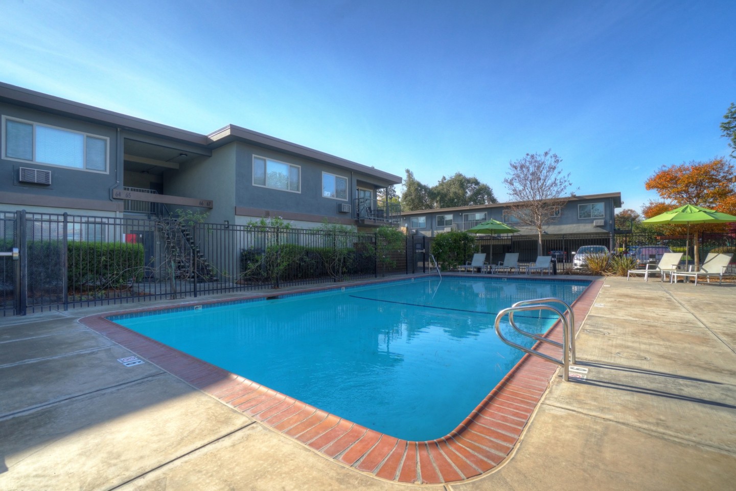 Highland Gardens Image 35
