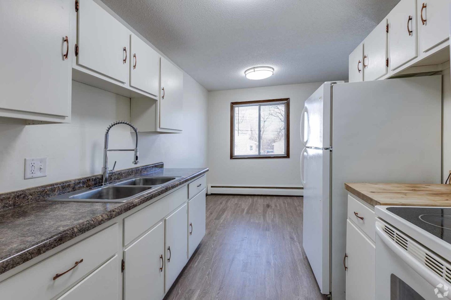 Eldridge Apartments Image 31