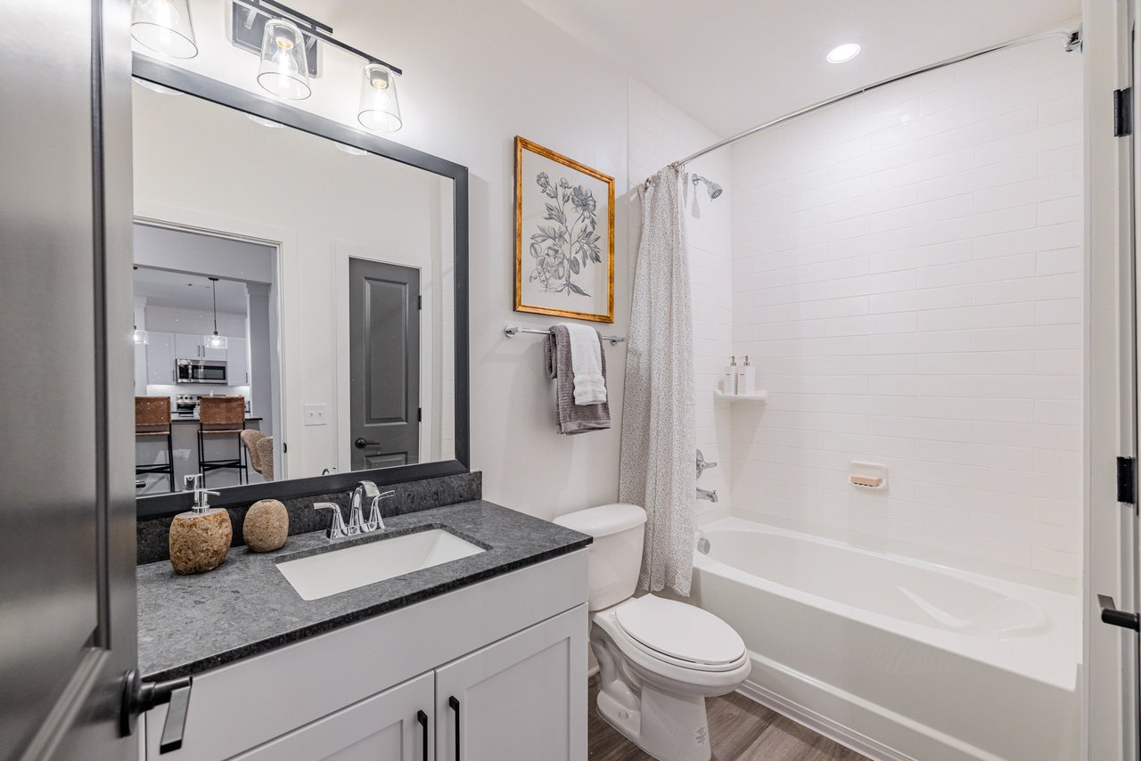 Botanic Luxury Apartments Image 20