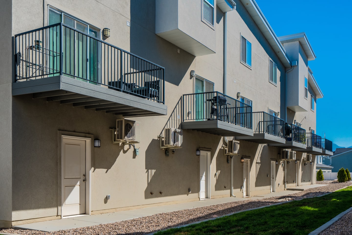 Riverwalk Townhomes Image 23