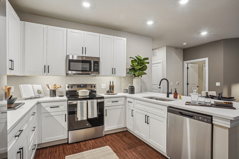 Residences at Fairview Town Center Image 9