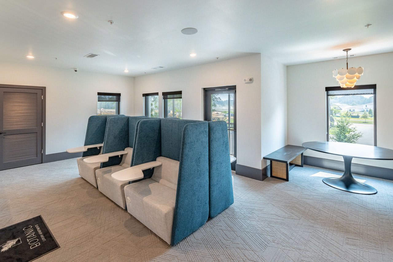Botanic Luxury Apartments Image 51