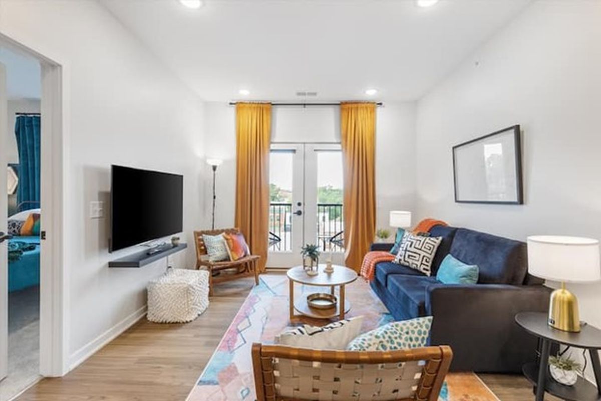 Little Bo Bungalows and Flats Image 3