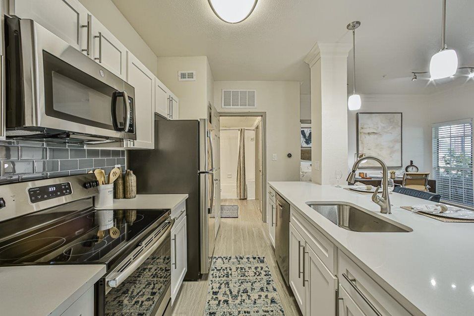 Aventura 1414 Image 6