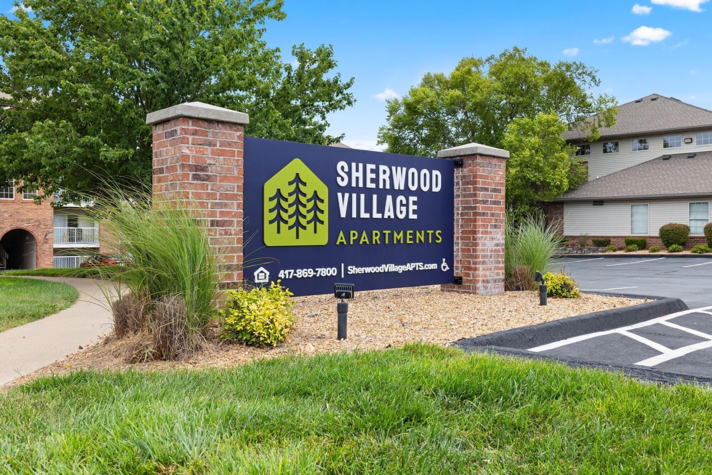 Sherwood Village Image 4