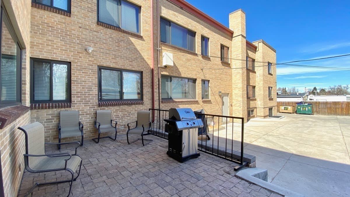 Poplar Apartments Image 4