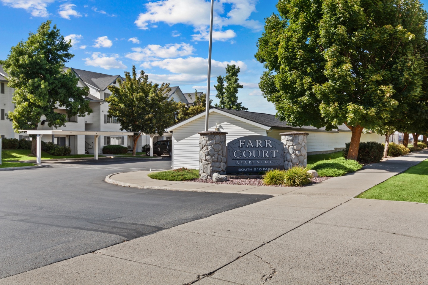 Farr Court Apartments Image 29