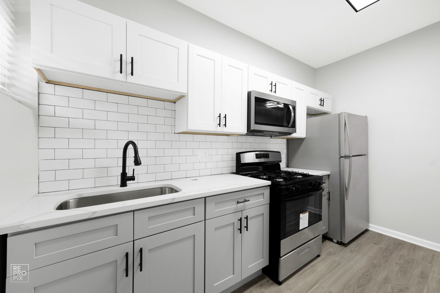 447 N Austin Image 1