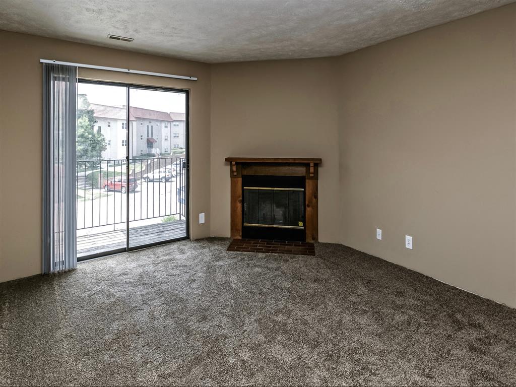 Fox Ridge Apartments Image 12