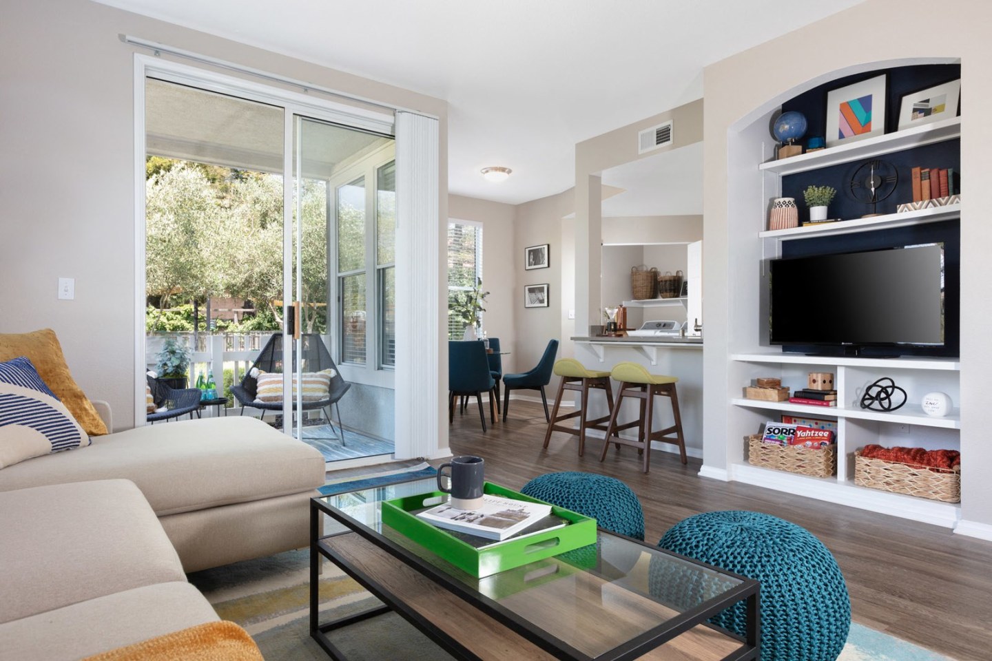 Montrachet Apartment Homes Image 3
