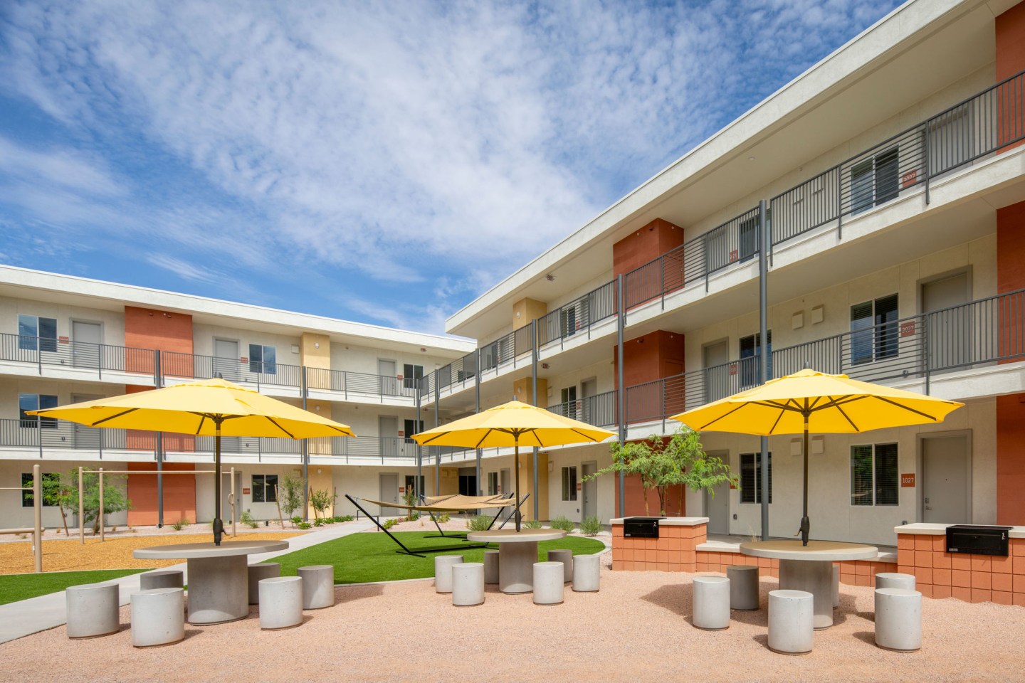 Cabana Southern Apartments Image 32