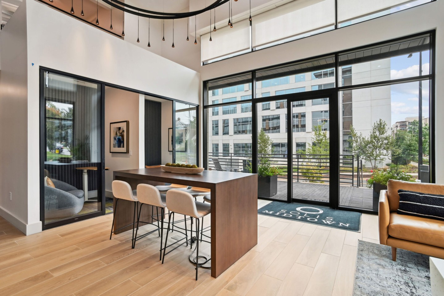 Solis Midtown Image 39