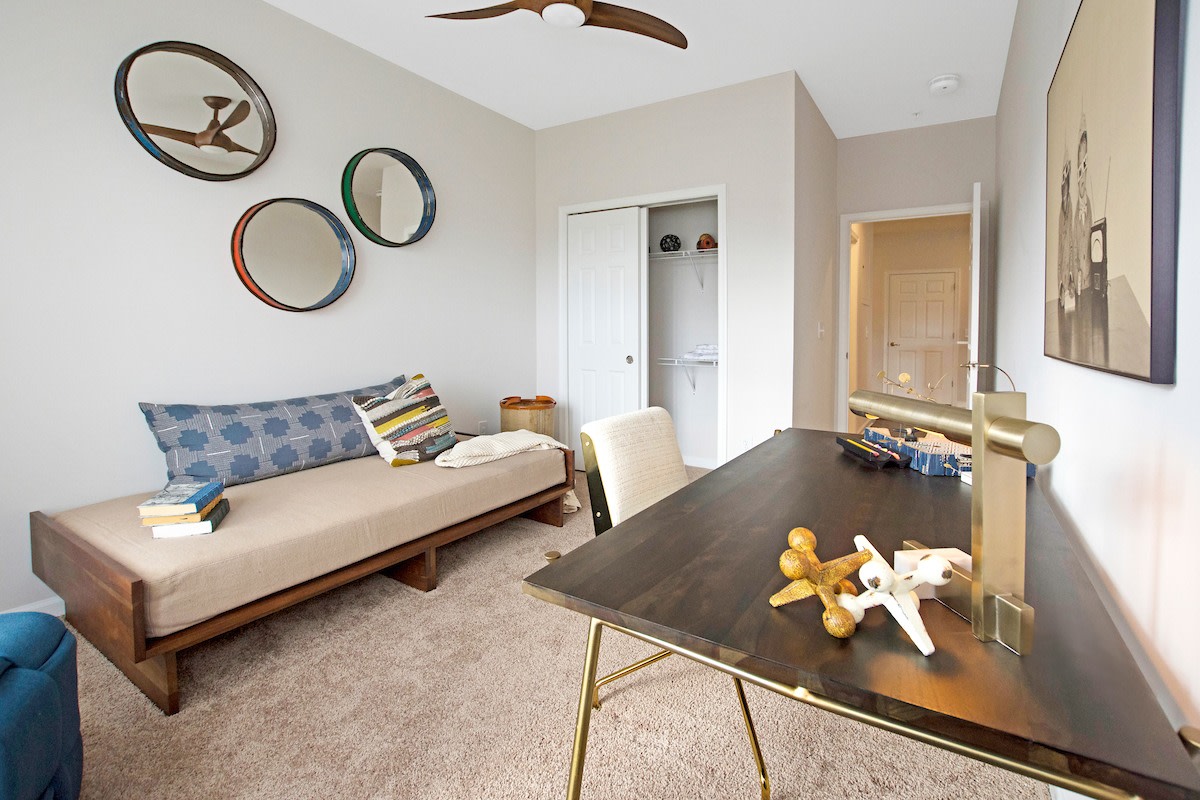 Woodmont Mews Apartments Image 20