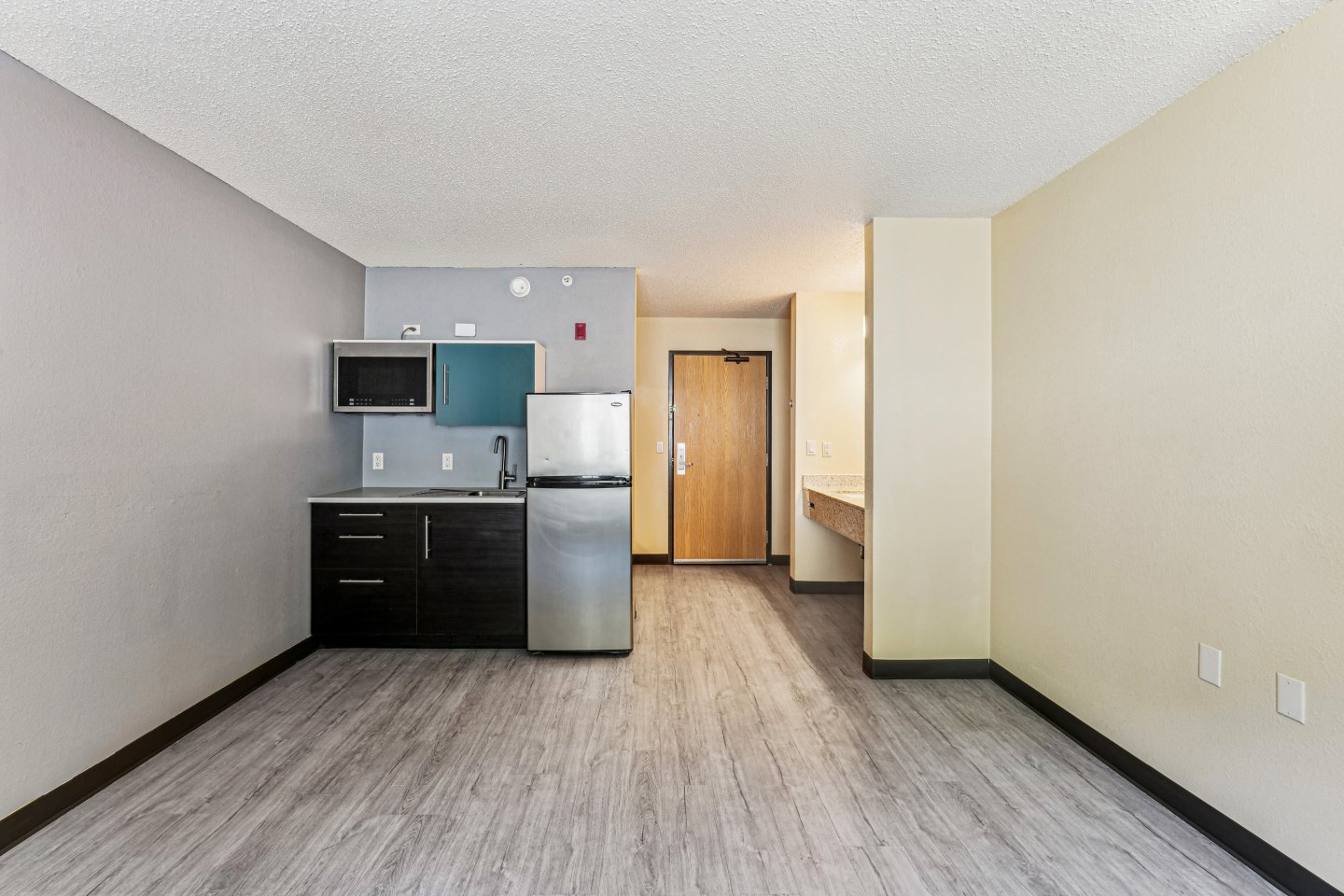 The House Apartments Image 11