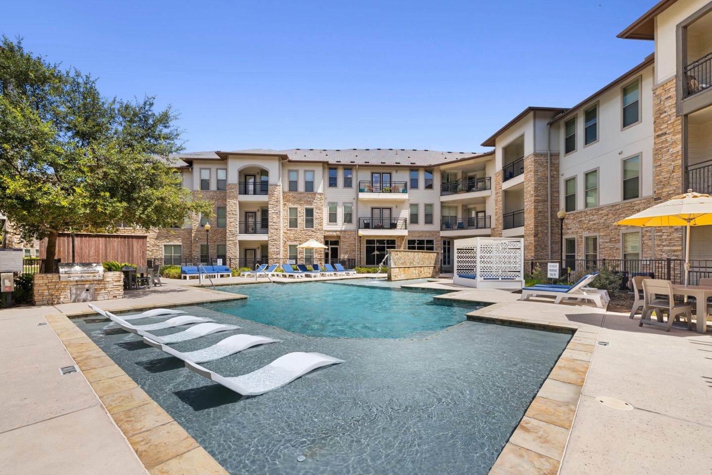 Olympus at Waterside Estates Image 43