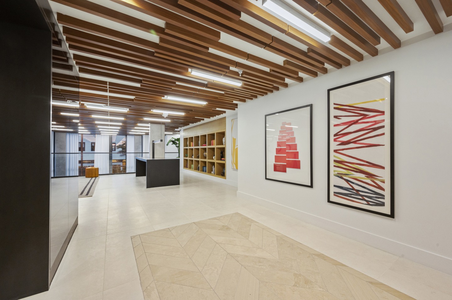 10X Las Olas Walk Image 9