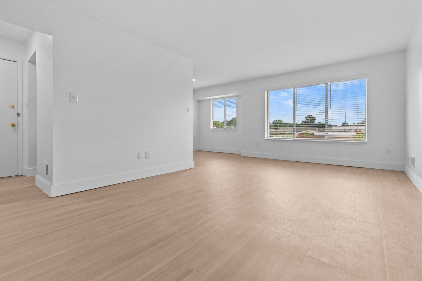 Bloomfield Square Image 6