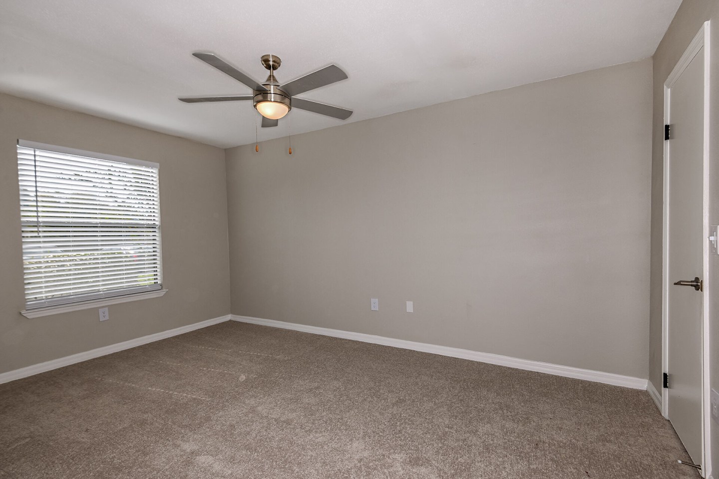 Lake Pointe Image 6