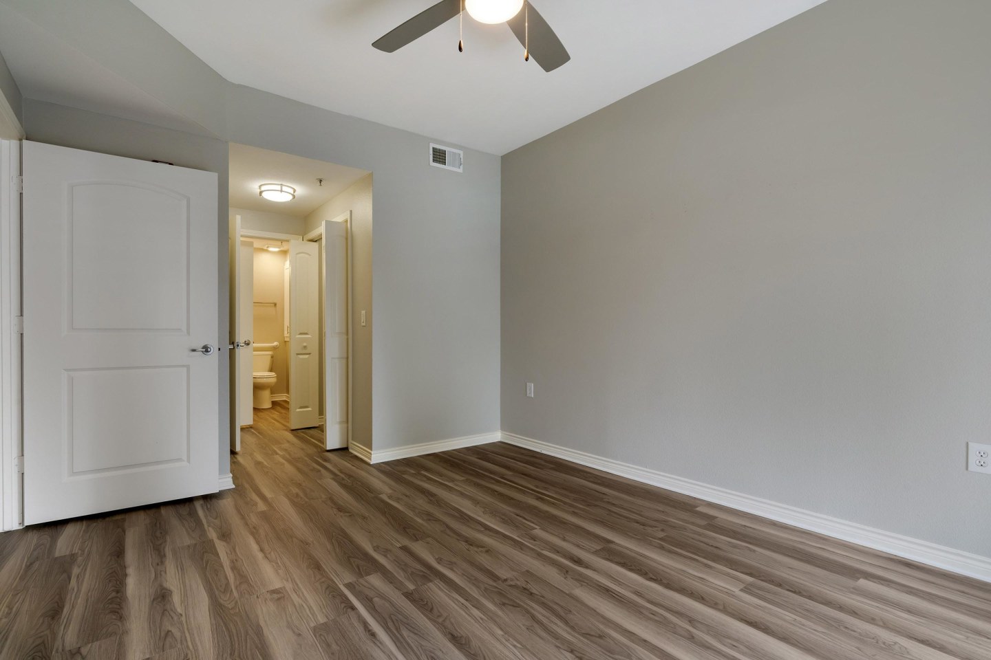 Oak View of Sonoma Hills Apartments Image 5