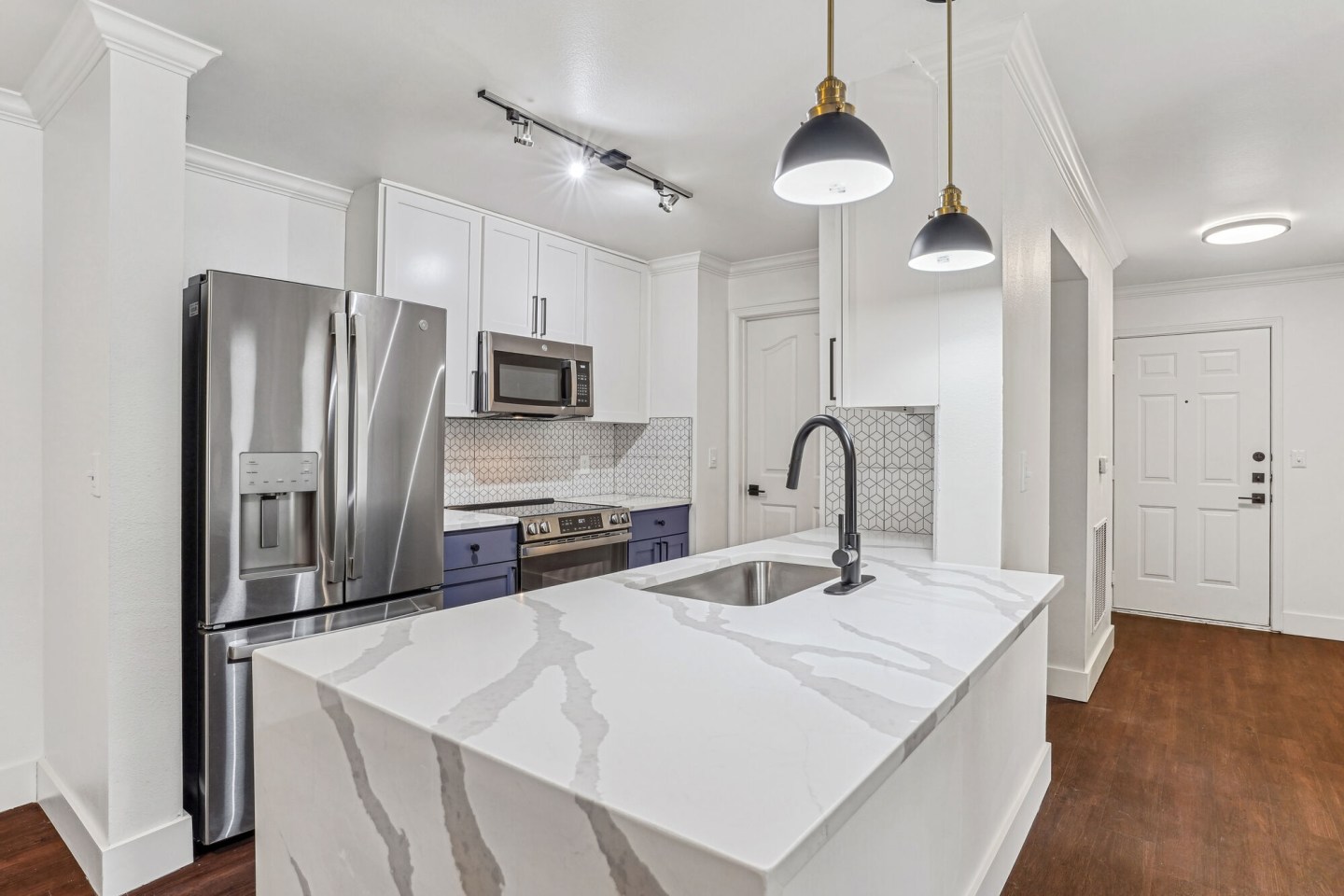 Cypress Apartments Image 1