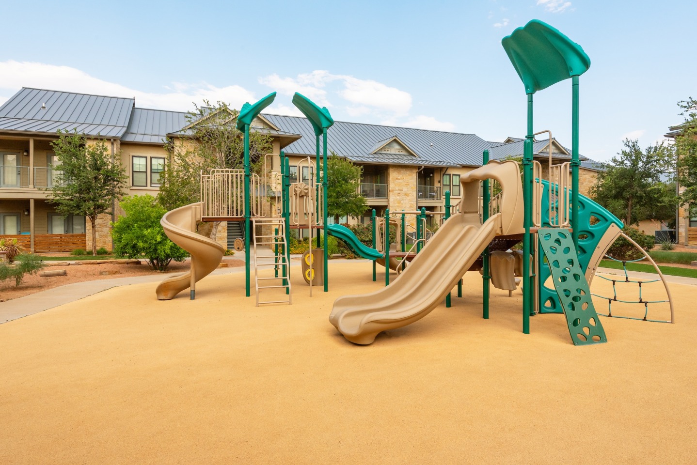 Sandstone Ridge Image 39