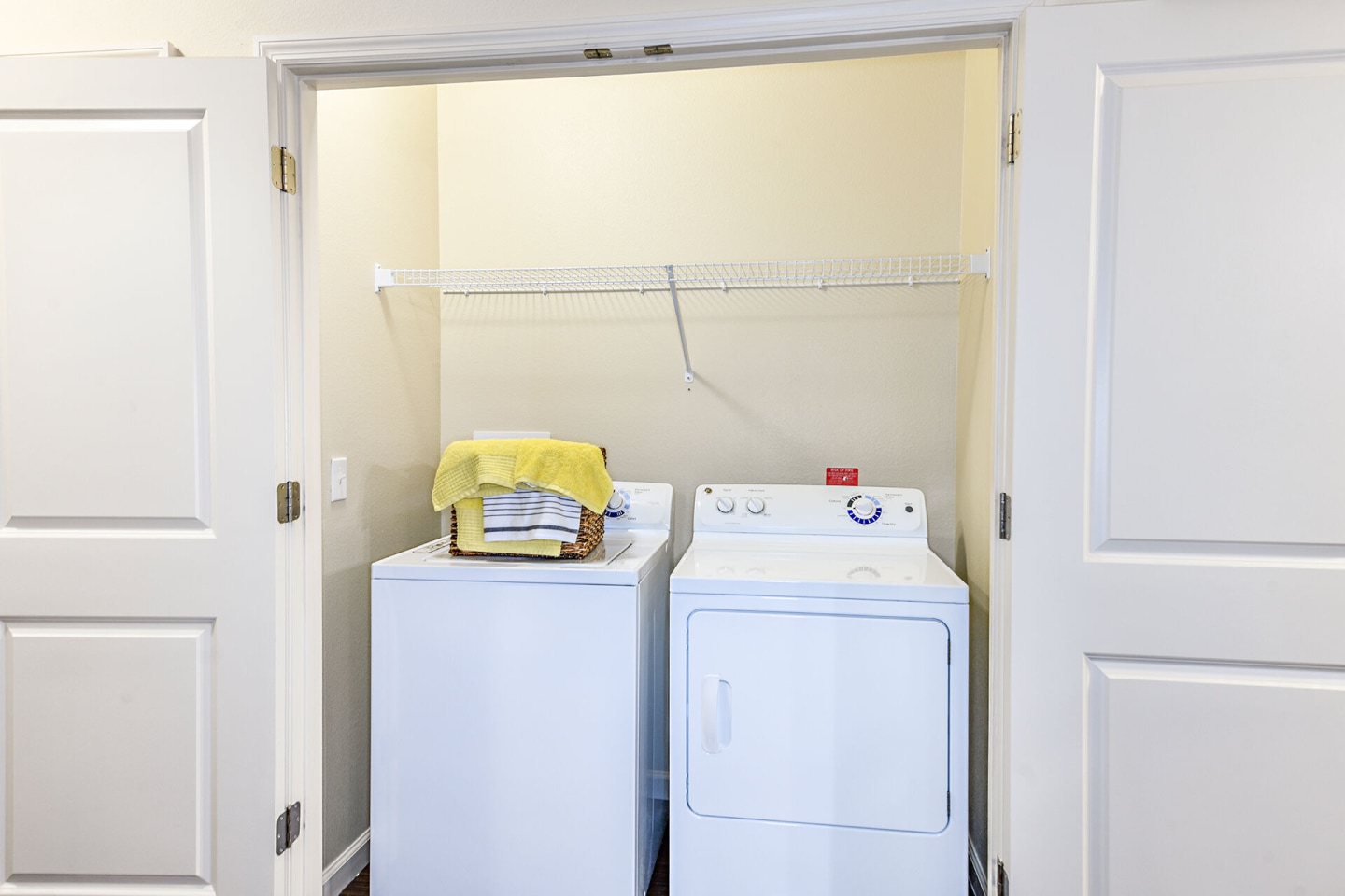 Sanctuary at Eagle Creek Apartments Image 9