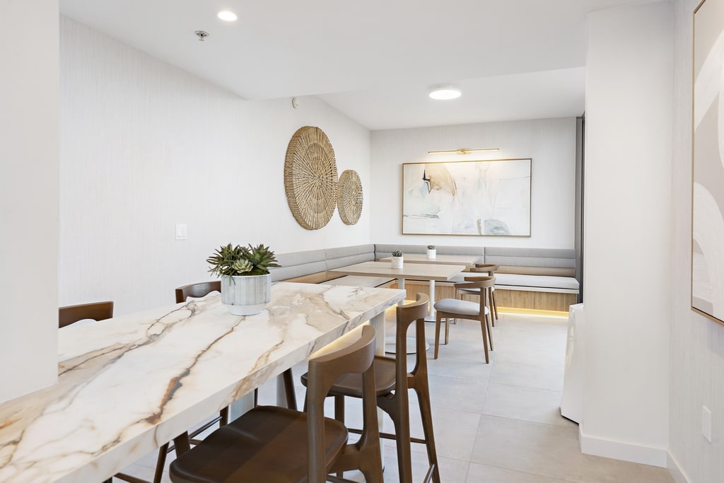 Vantage Pointe Image 7