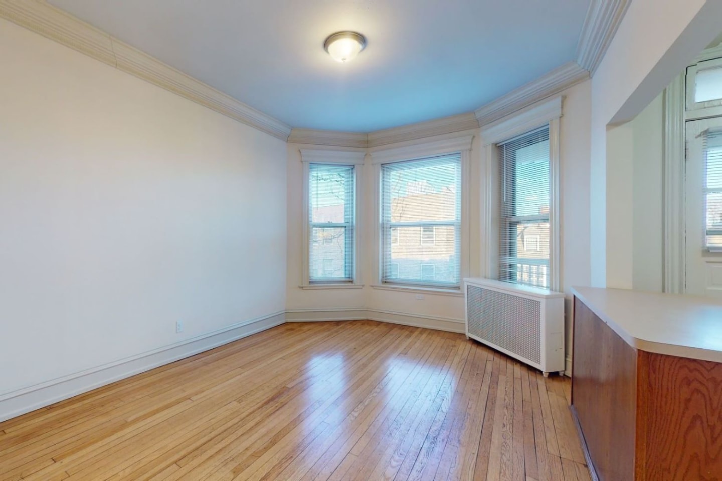 5623 S. Dorchester Image 4