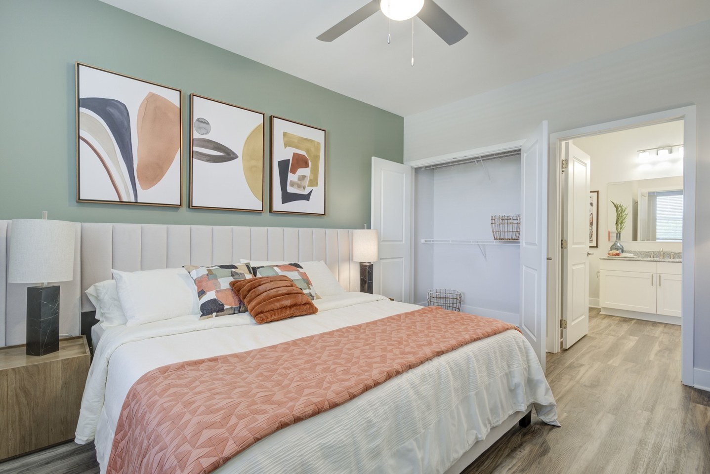 Constellation Apartment Homes Image 11
