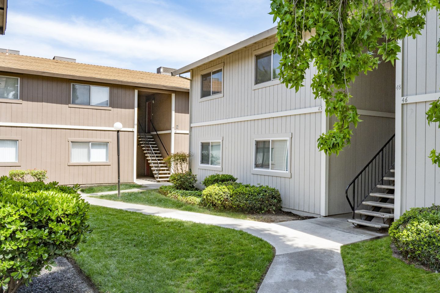 Sutter Apartments Image 10