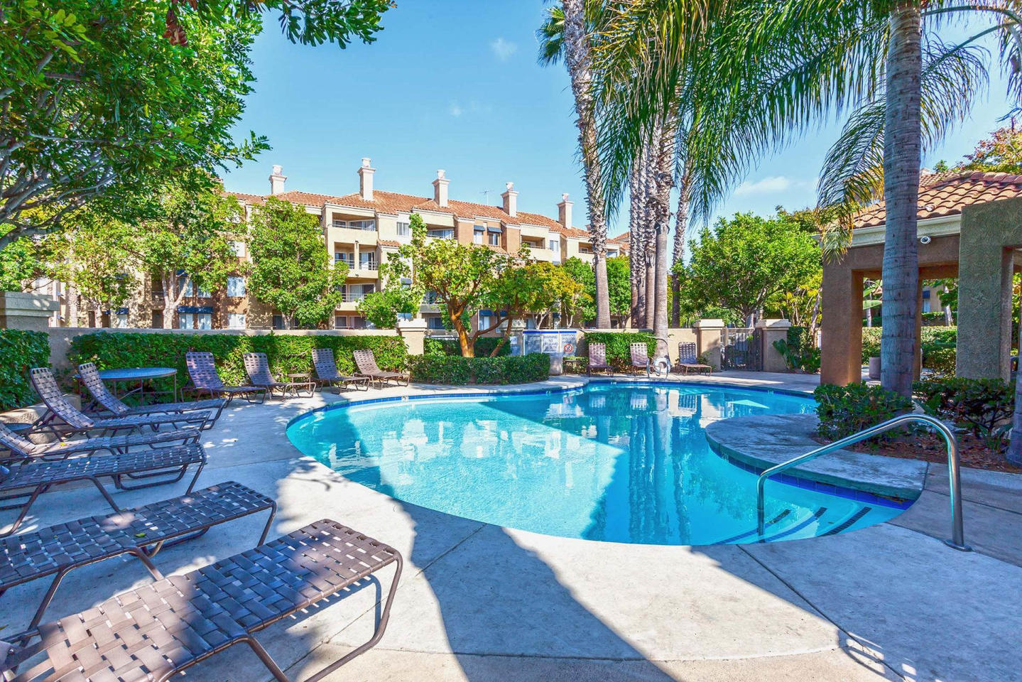 The Grand Costa Mesa Image 1