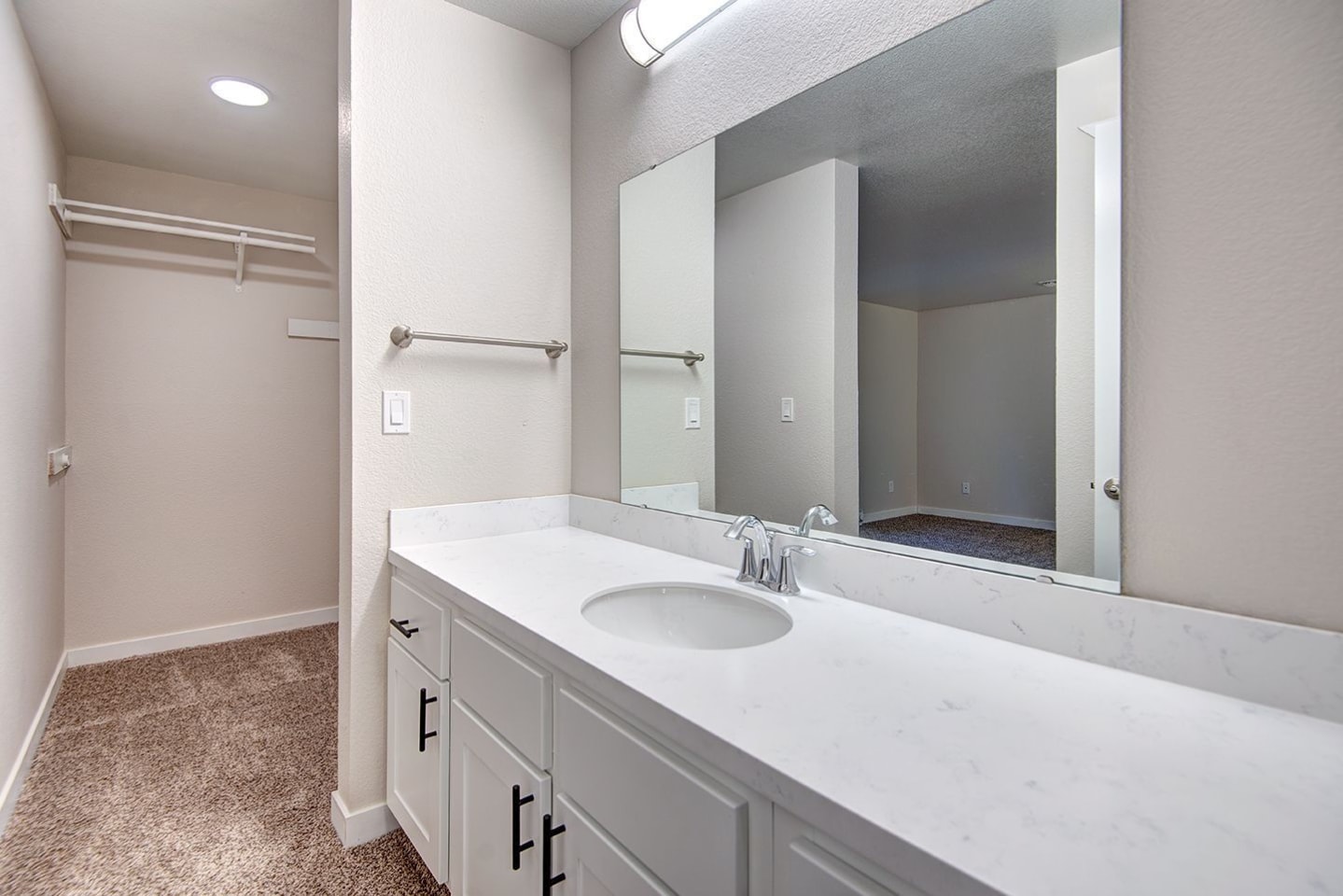 The Fairways Apartments Image 15