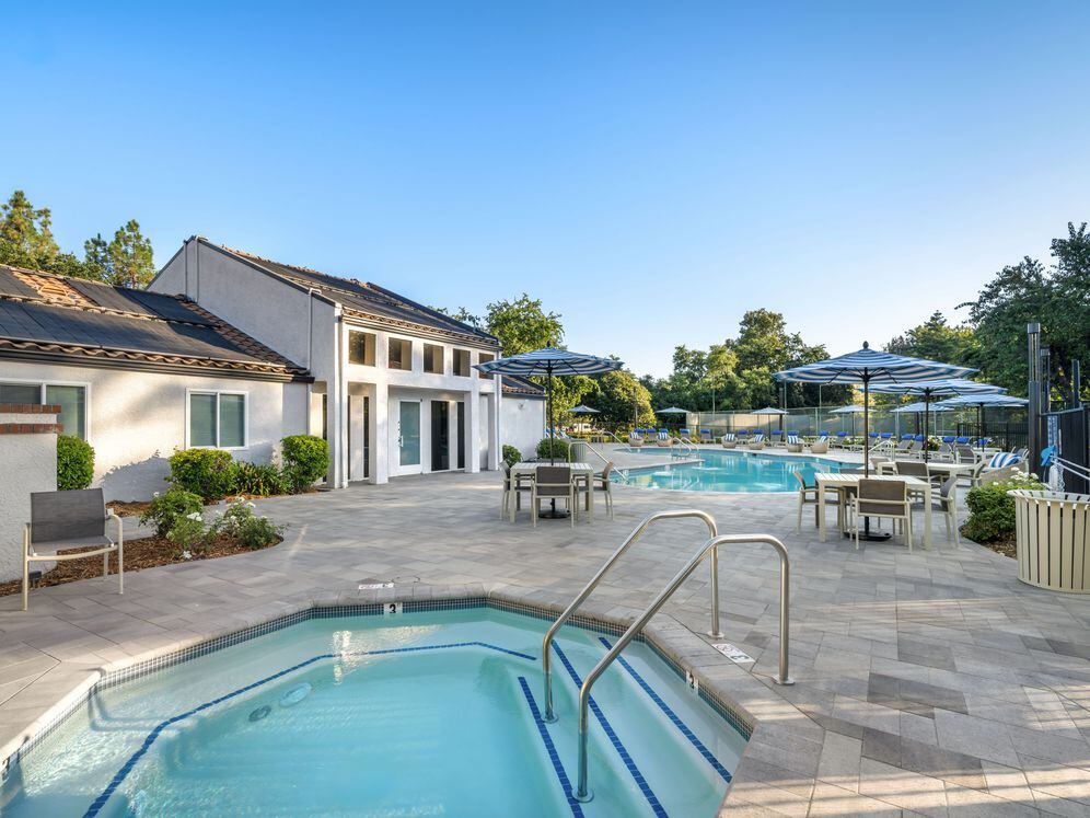 Avalon Calabasas Image 4