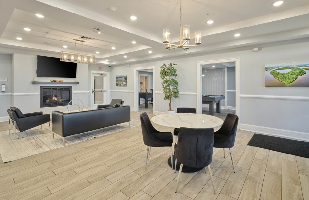 Pearl Pointe Apartments Image 27