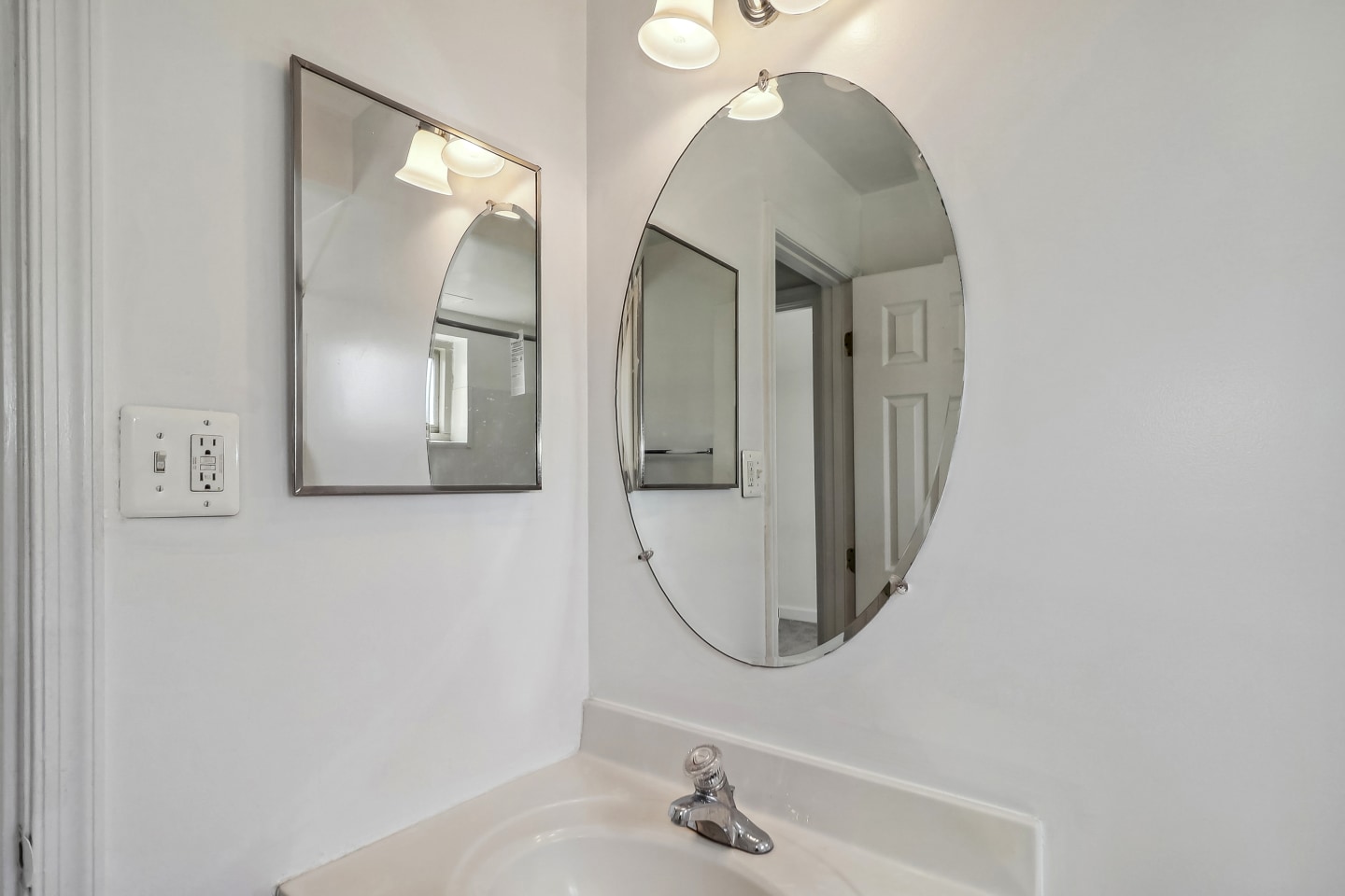 Barclay Square Apartments Image 16