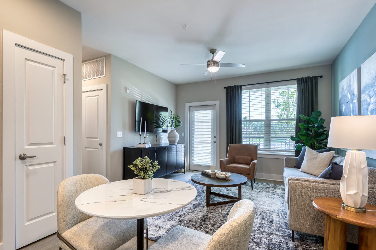 The Pointe at Davis Creek Image 17