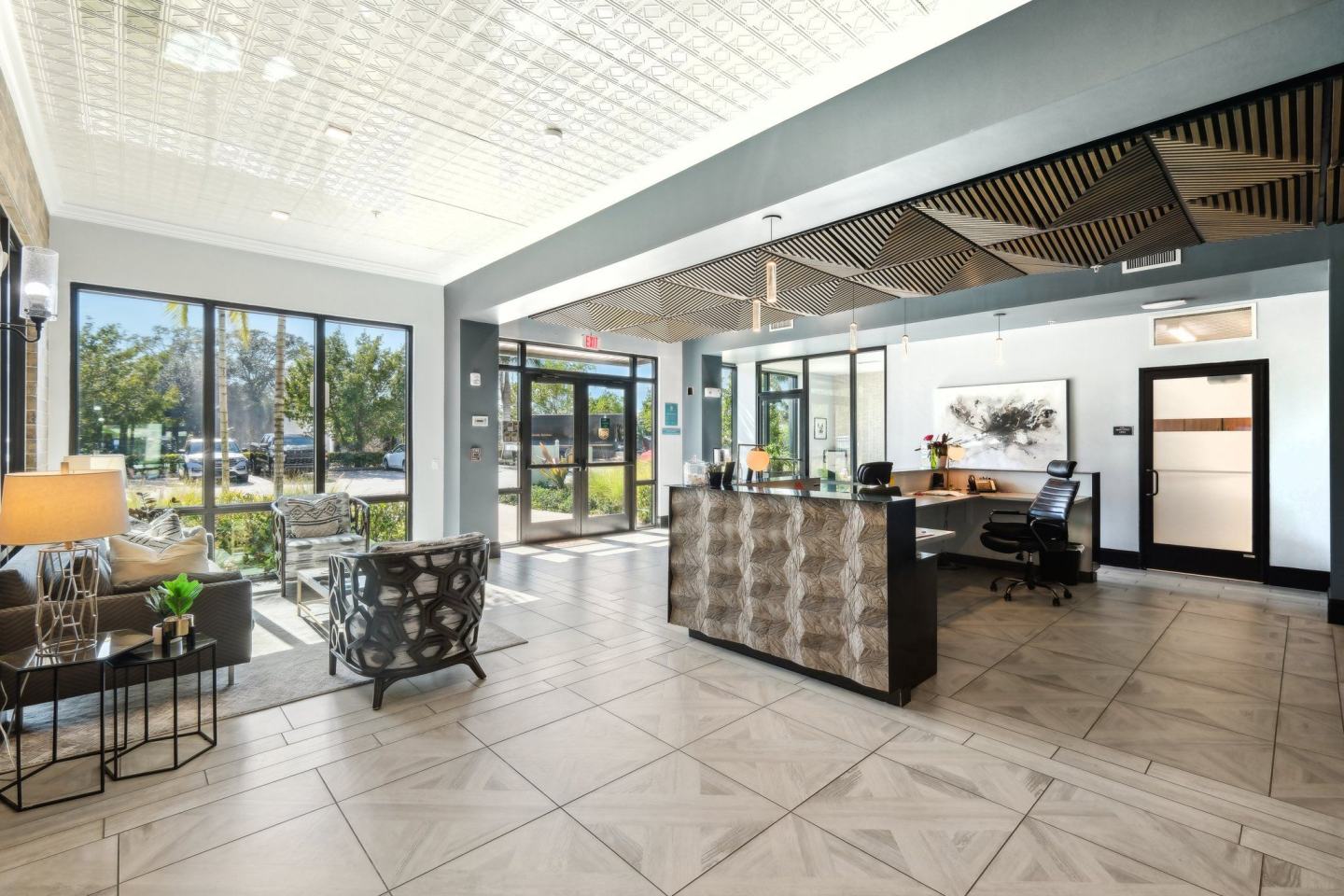 Axis One Image 45
